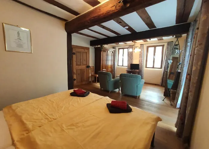 Gutsherrenhaus Estalagem Maikammer